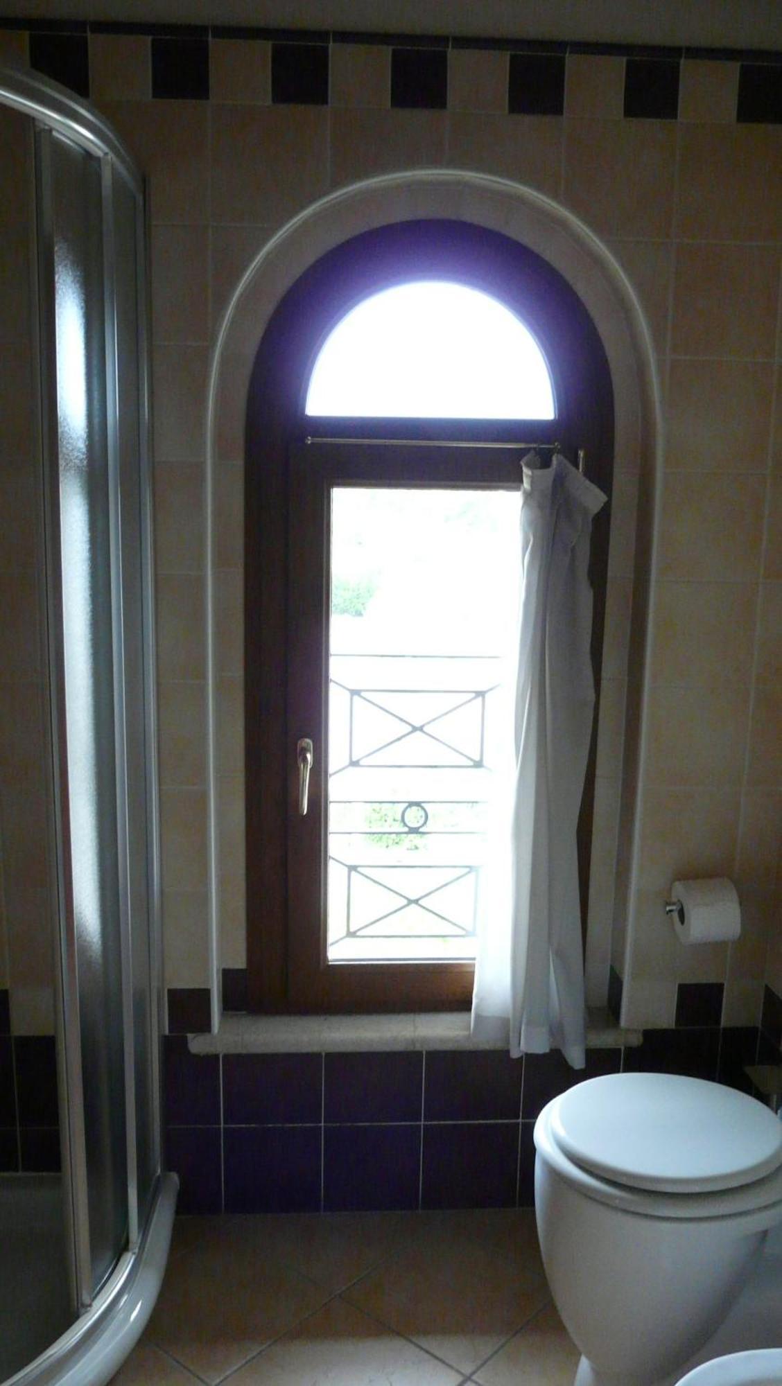 Albergo Le Piante Manerba del Garda Rom bilde